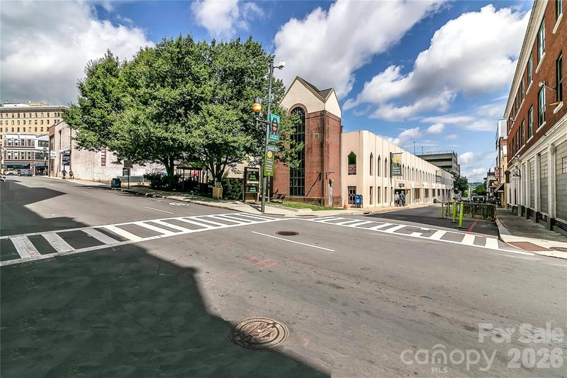 35 Patton Ave #202, Asheville, NC 28801