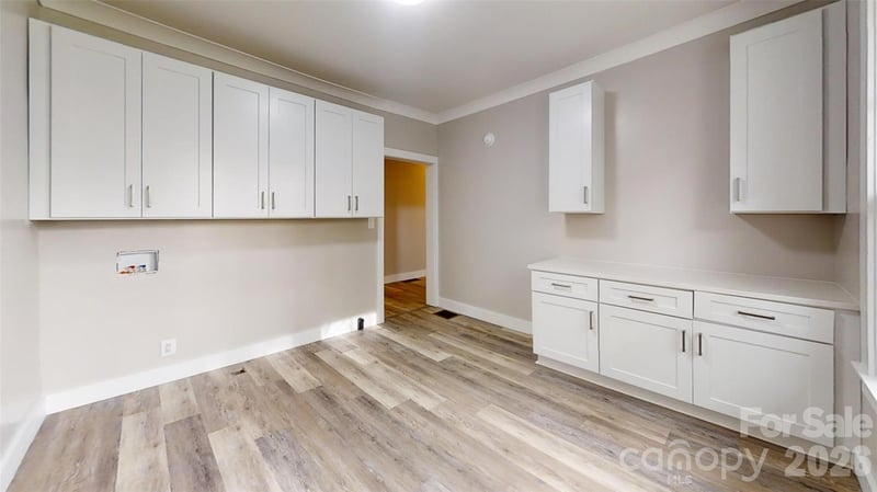 307 Washington Ave, Bessemer City, NC 28016