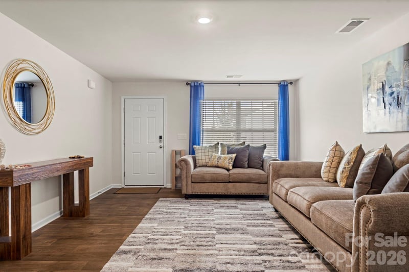 1331 Mifflin Ln, Dallas, NC 28034