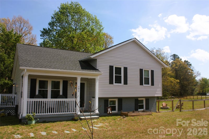 191 Celeste Eufola Rd, Statesville, NC 28677