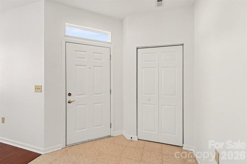 2726 Polo Club Blvd, Matthews, NC 28105