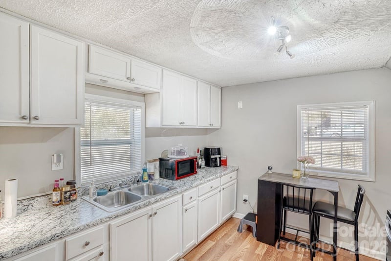409 Norment Ave, Gastonia, NC 28052