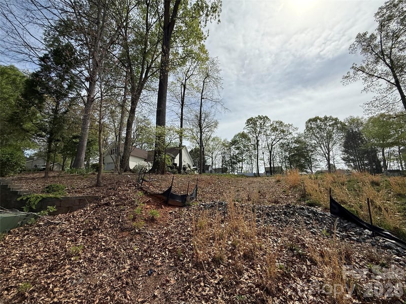 155 Greenwich Dr, Statesville, NC 28677