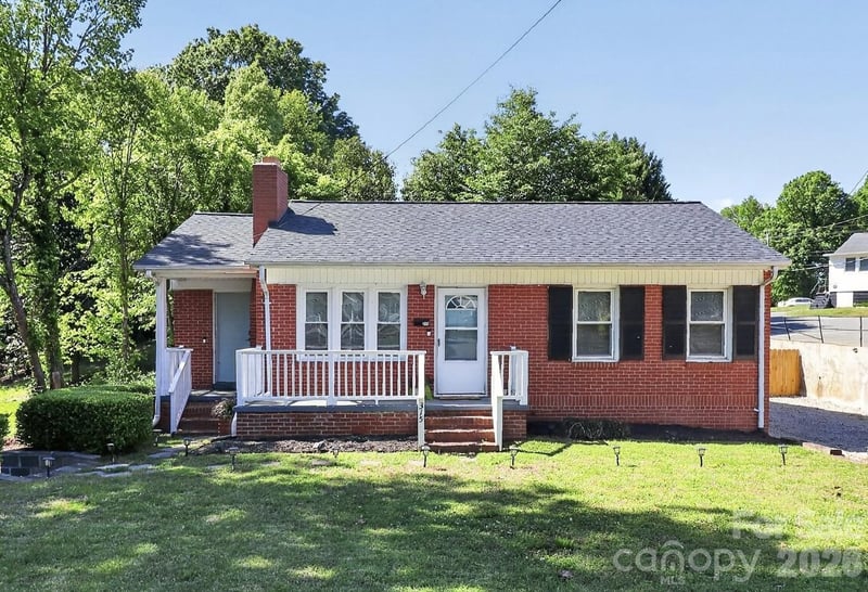 315 4th Ave, Gastonia, NC 28054