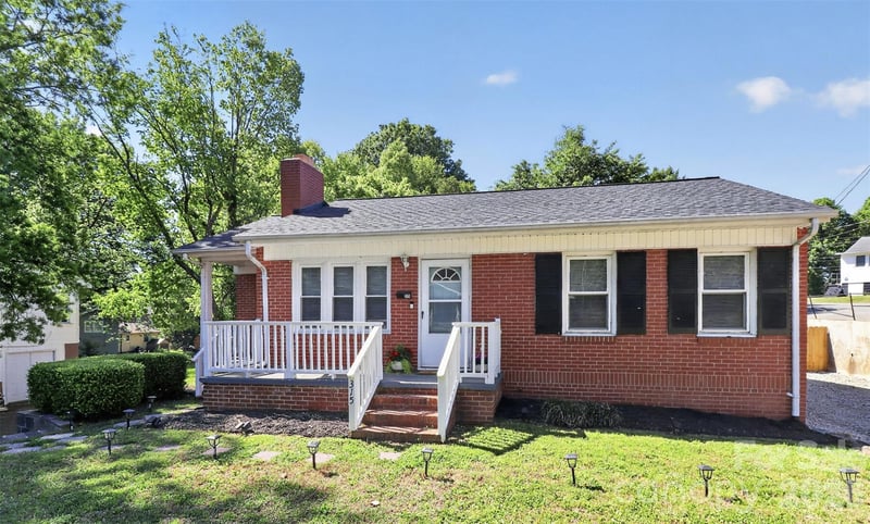 315 4th Ave, Gastonia, NC 28054