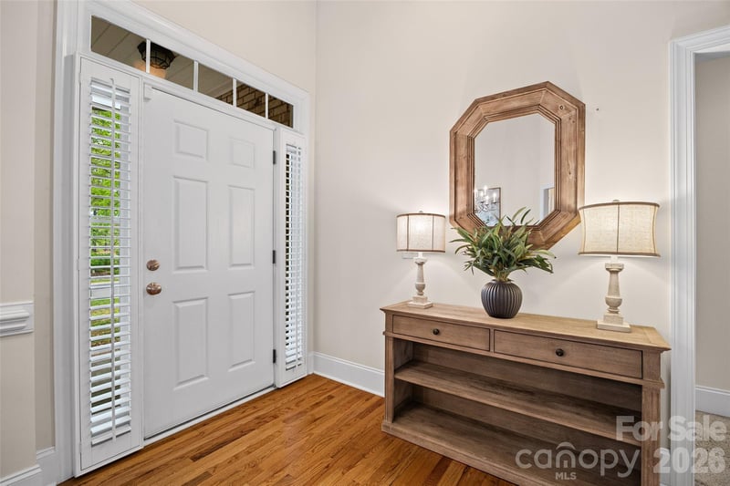 1109 Moray Ct, Charlotte, NC 28211