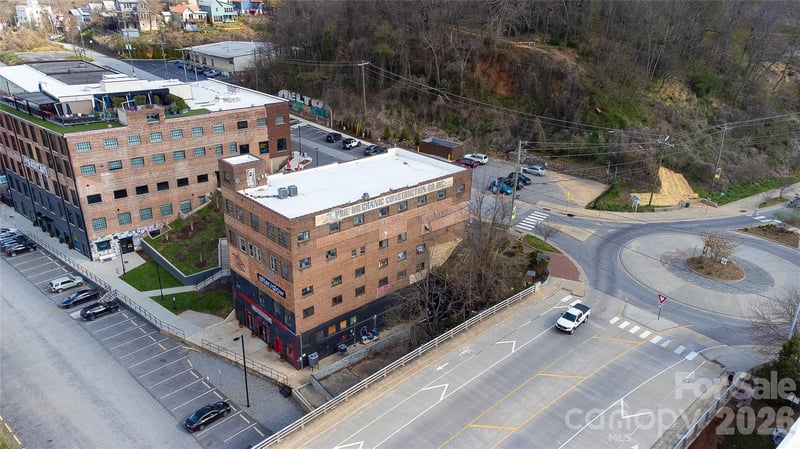 109 Roberts St, Asheville, NC 28801