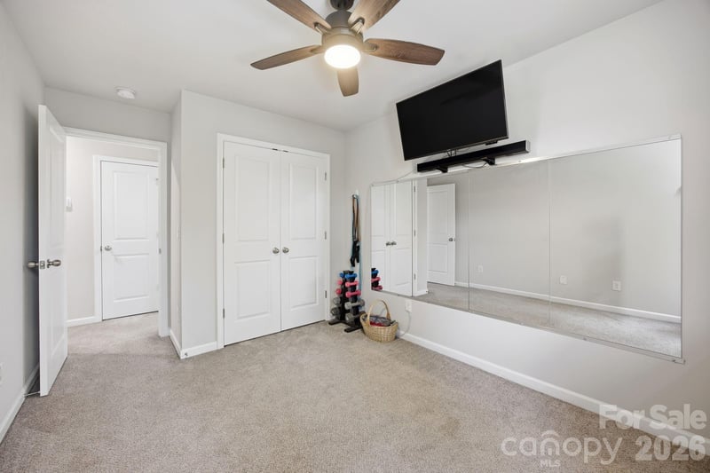 10041 Brittondale Ln, Charlotte, NC 28215