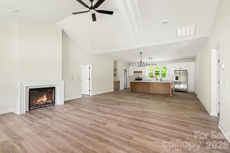 1452 Robinwood Rd, Gastonia, NC 28054
