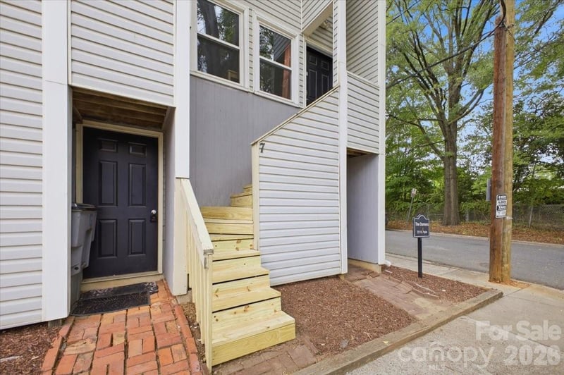 721 Poplar St #7, Charlotte, NC 28202