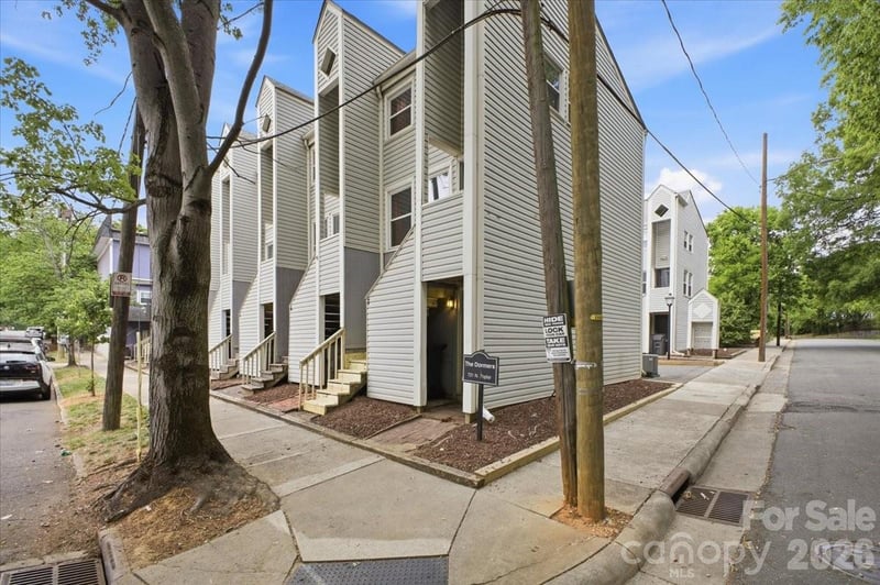 721 Poplar St #7, Charlotte, NC 28202