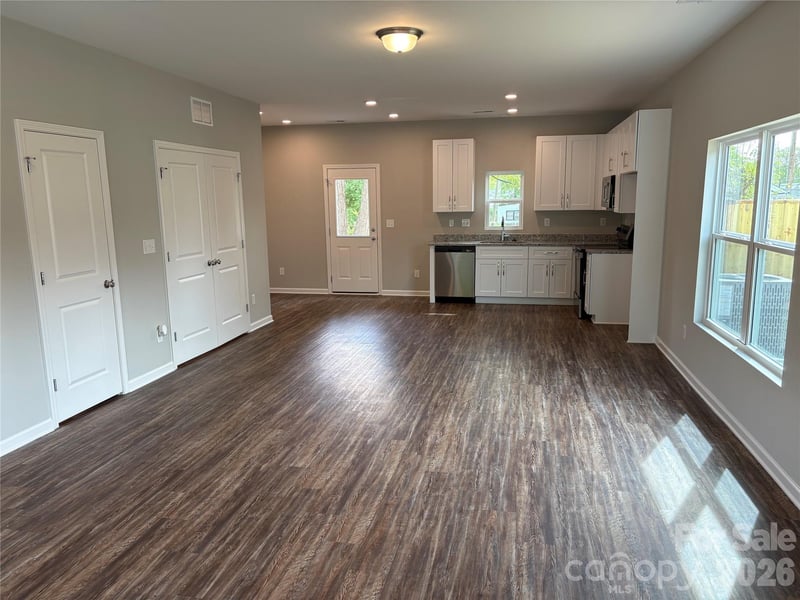 504 Broad St, Gastonia, NC 28054