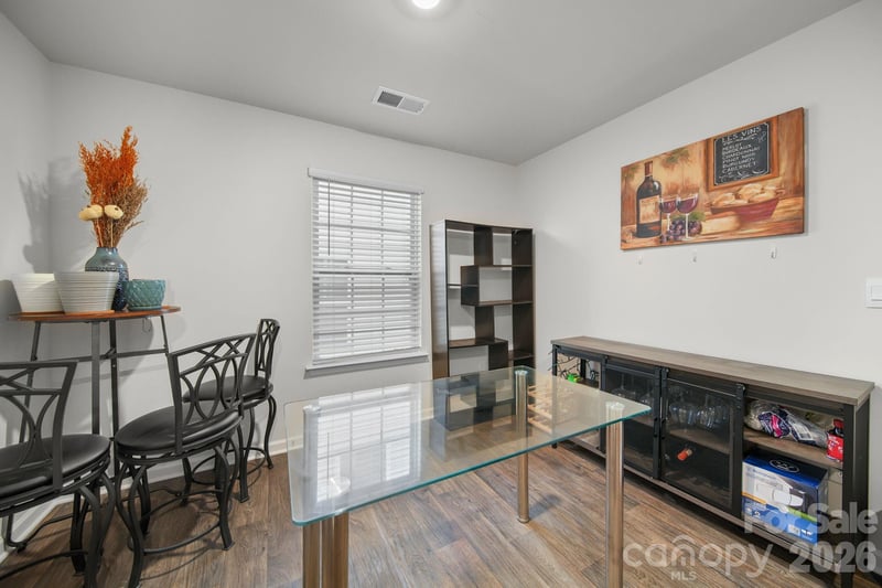 2130 Eastway Dr, Dallas, NC 28034