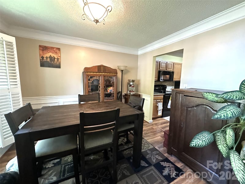 113 Old Willow Rd, Mooresville, NC 28115