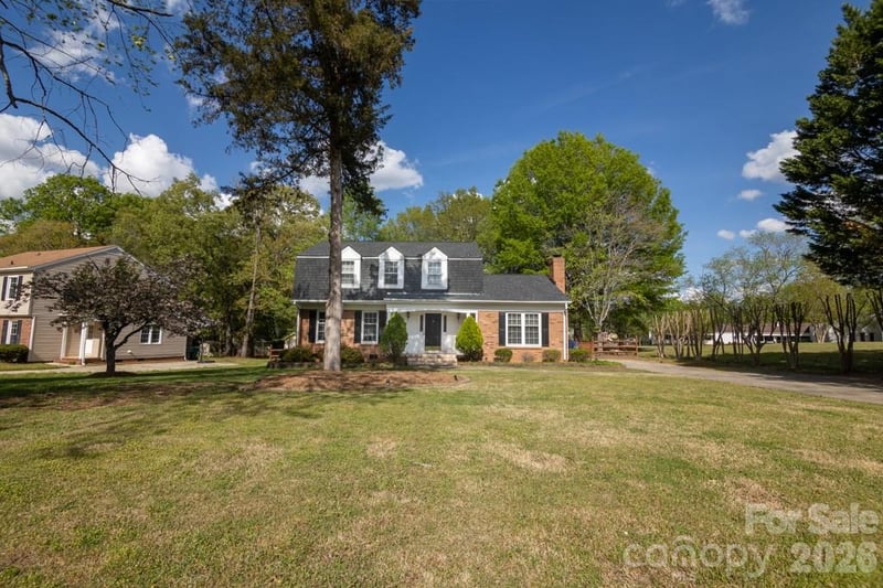 2232 Lawton Bluff Rd, Charlotte, NC 28226