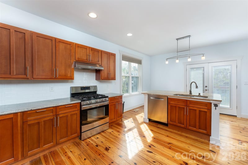 101 Courtland Ave, Asheville, NC 28801