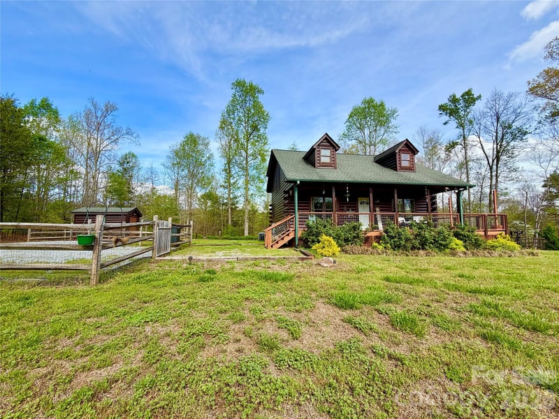 1142 Clearwater Pw, Rutherfordton, NC 28139