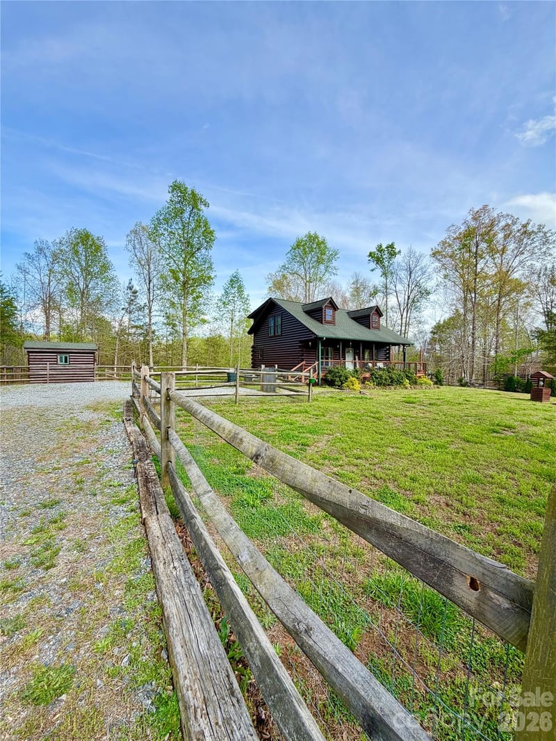 1142 Clearwater Pw, Rutherfordton, NC 28139