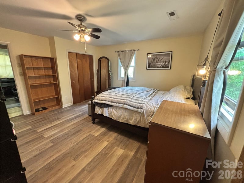 5172 Us 70 Hw, Nebo, NC 28761