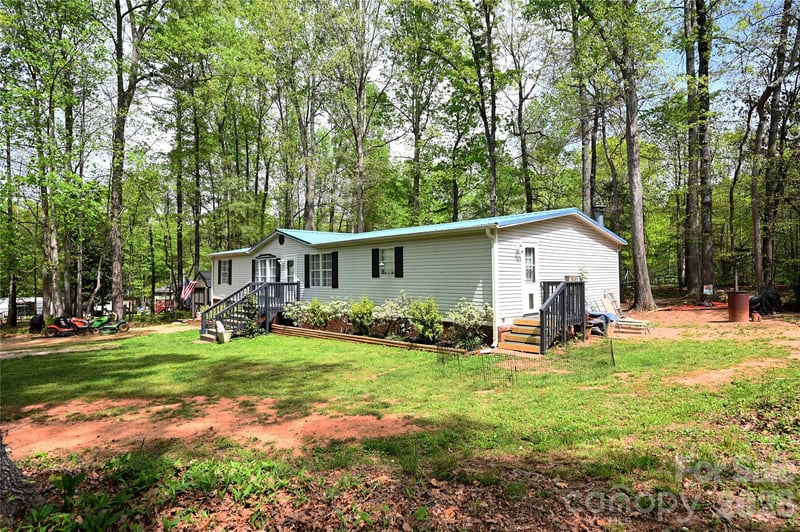 202 Coker Ct, York, SC 29745