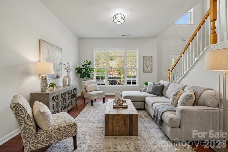 9144 Linden Tree Ln, Charlotte, NC 28277