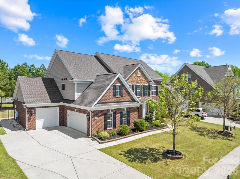 2805 Julian Glen Cir, Waxhaw, NC 28173