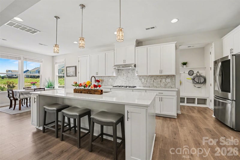 348 Waterlynn Rd, Mooresville, NC 28117