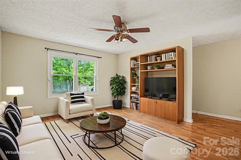 105 Chalice Ct, Statesville, NC 28625