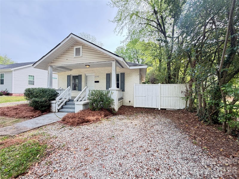 2149 Camp Greene St, Charlotte, NC 28208