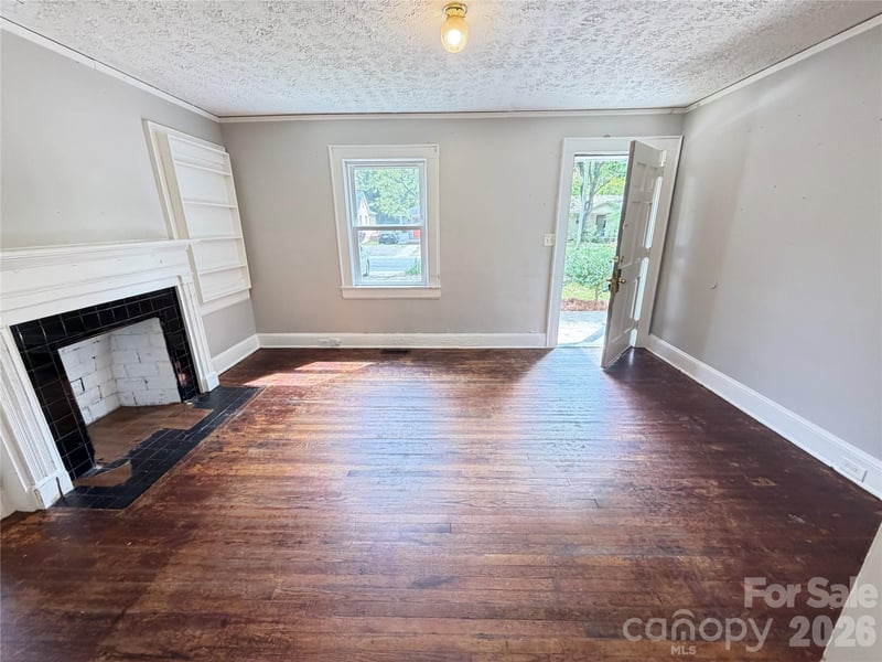 2212 Camp Greene St, Charlotte, NC 28208