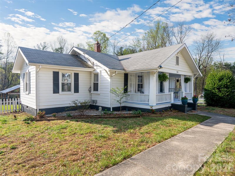 516 Onteora Blvd, Asheville, NC 28803