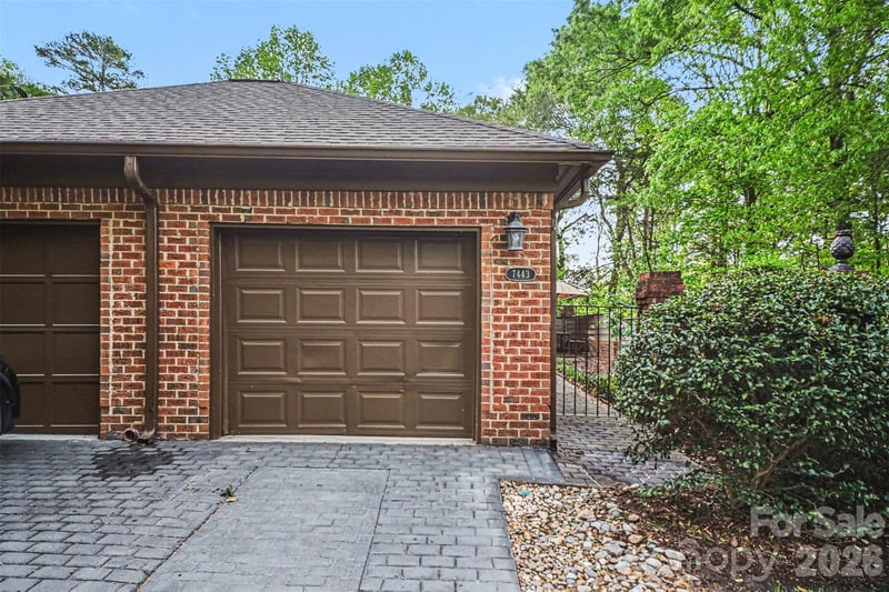 7443 Newmans Ln, Charlotte, NC 28270