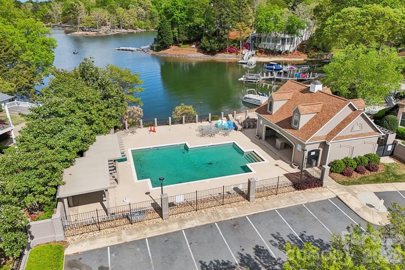 16201 Woolwine Rd, Charlotte, NC 28278