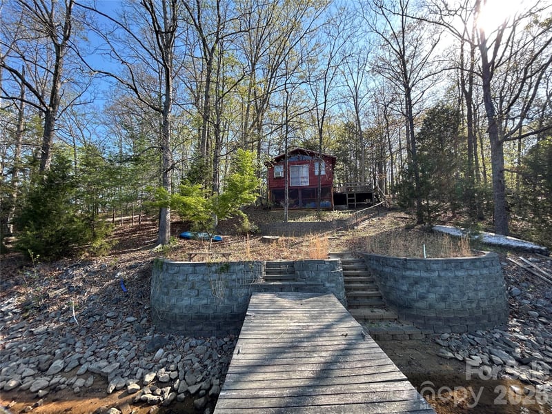 153 Barksdale Ln, Mooresville, NC 28117