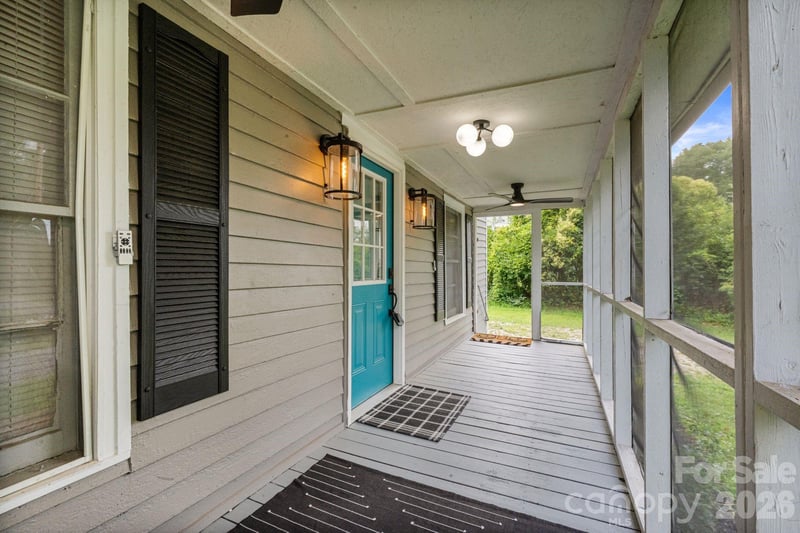 101 Fairview St, Clover, SC 29710
