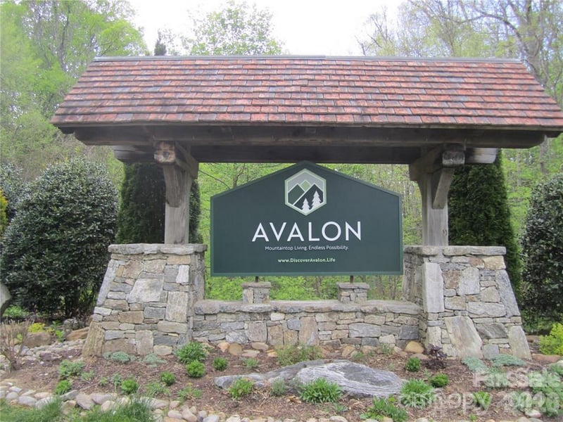 000 Signature Row Blvd Lot 17, Waynesville, NC 28785