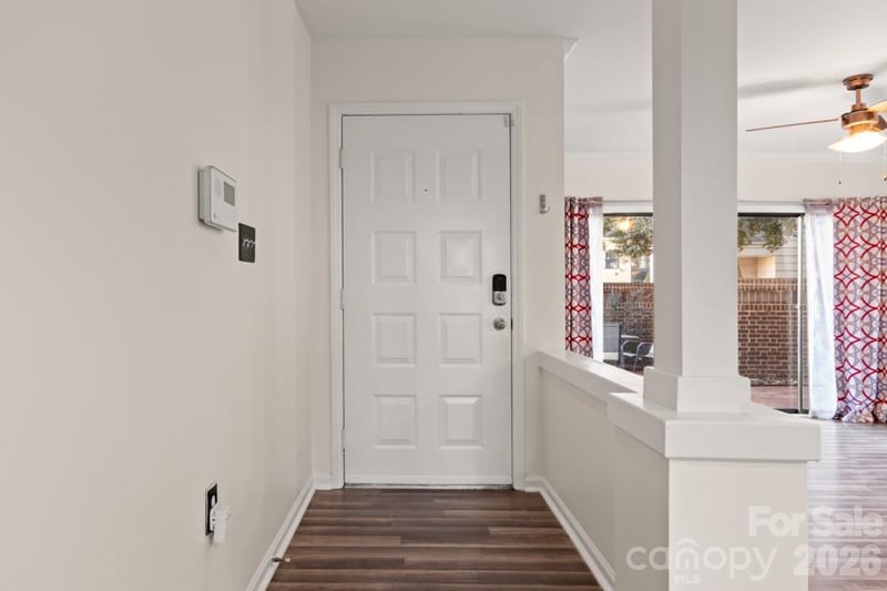212 10th St, Charlotte, NC 28202