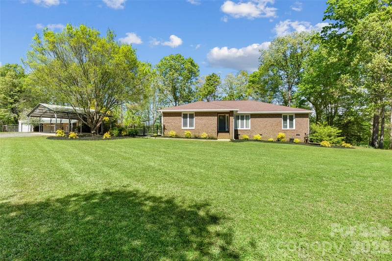 3654 Dobys Bridge Rd, Fort Mill, SC 29715