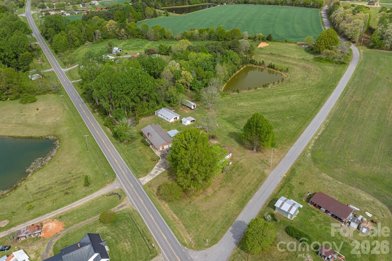 7440 Nc 27 Hw, Vale, NC 28168