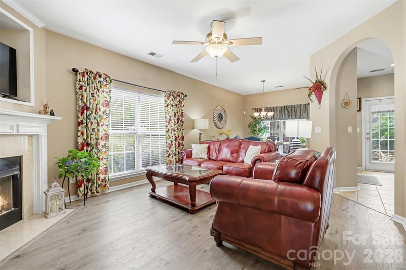 2103 Midnight Blue Ln, Fort Mill, SC 29708