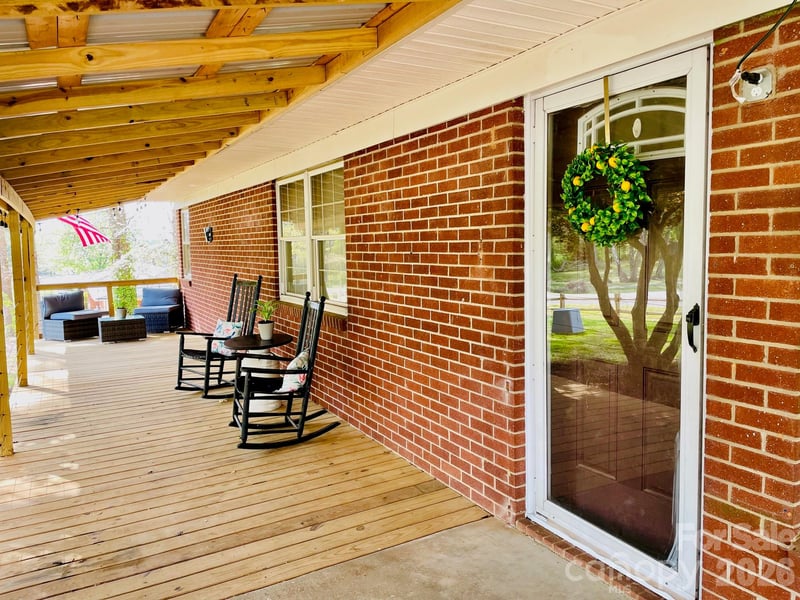511 Sunbeam Farm Rd, Cherryville, NC 28021
