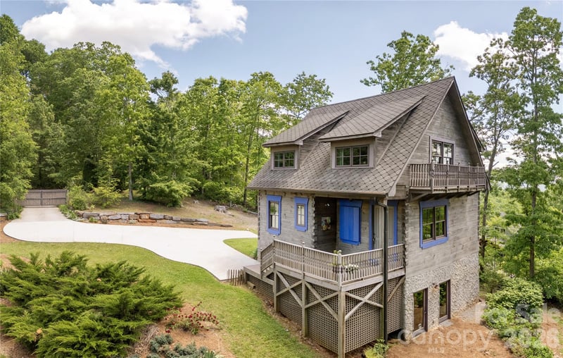 106 Mccauley Dr, Asheville, NC 28803