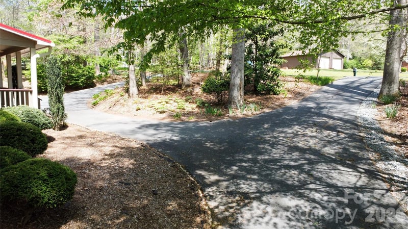 308 Brentwood Cir, Morganton, NC 28655