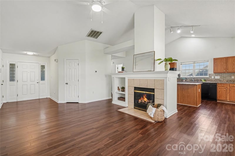 11709 Black Maple Ave, Charlotte, NC 28269