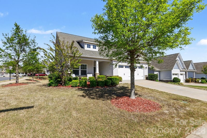 2715 Watergarden St, York, SC 29745