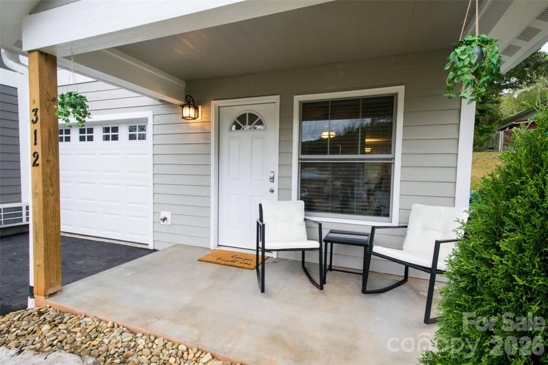 308312 Jenna Clare Ln, Asheville, NC 28803