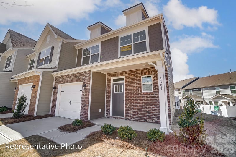 4383 Black Ct, Harrisburg, NC 28075