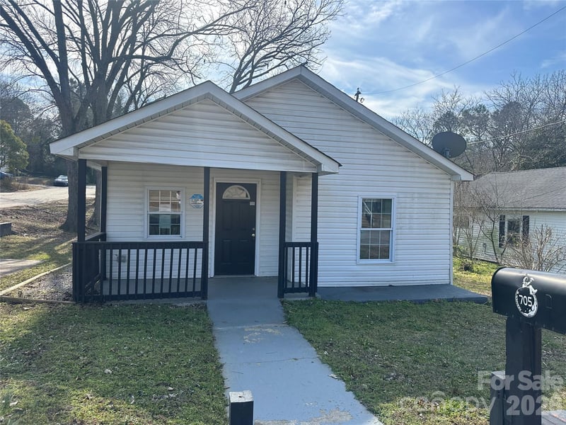 705 Sumter St, Lancaster, SC 29720
