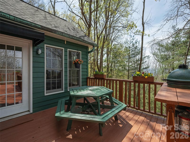 403 Cherokee Rd, Asheville, NC 28804
