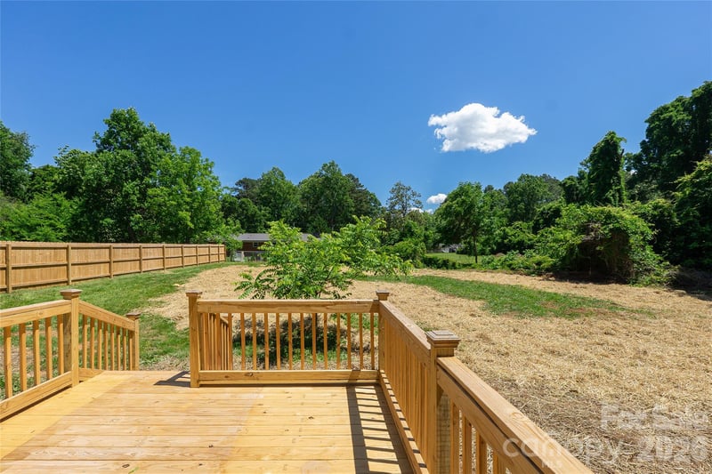 7426 Hambright Rd, Huntersville, NC 28078